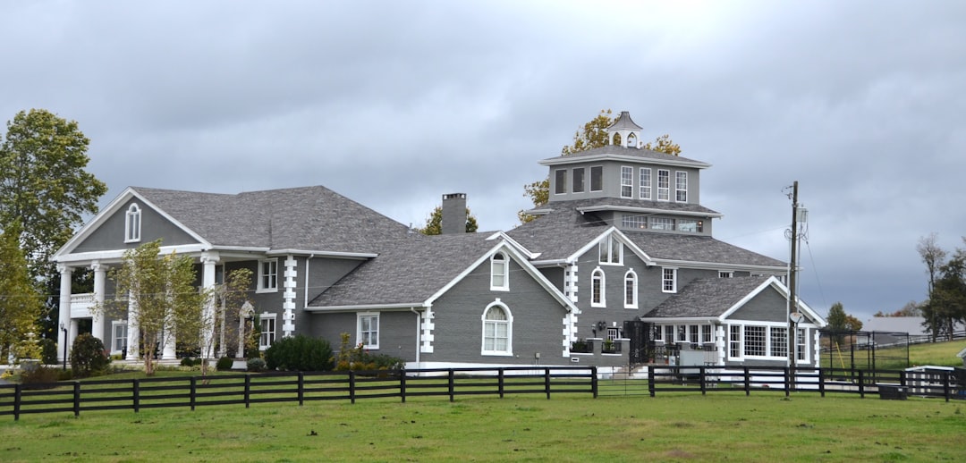 Midwest Housing Holds Firm as Coastal Markets Crack Under 7.1% Rates