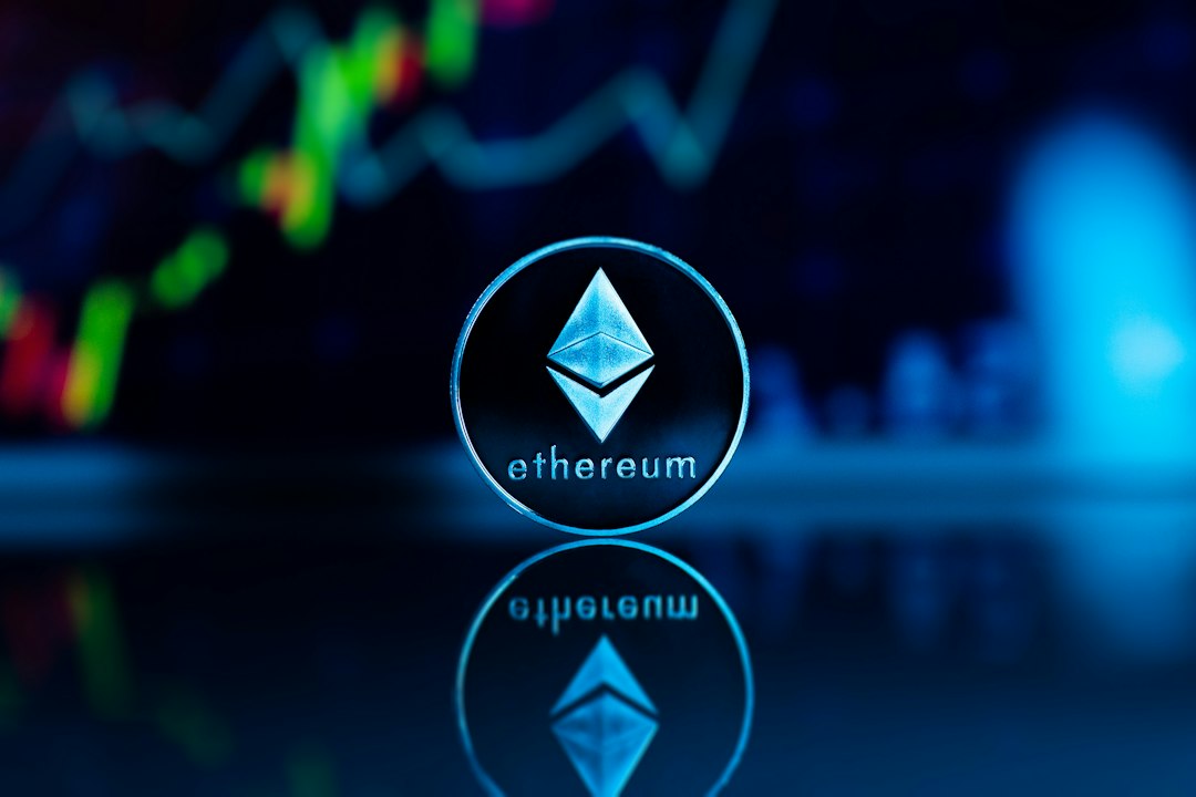 ETH ETFs pull $216M inflows vs BTC outflows